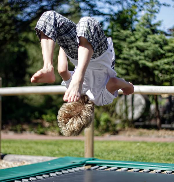 Trampoline